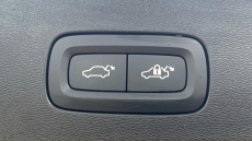 Volvo V60 2.0 B4P Plus Dark 5dr Auto [7 speed] Petrol Estate